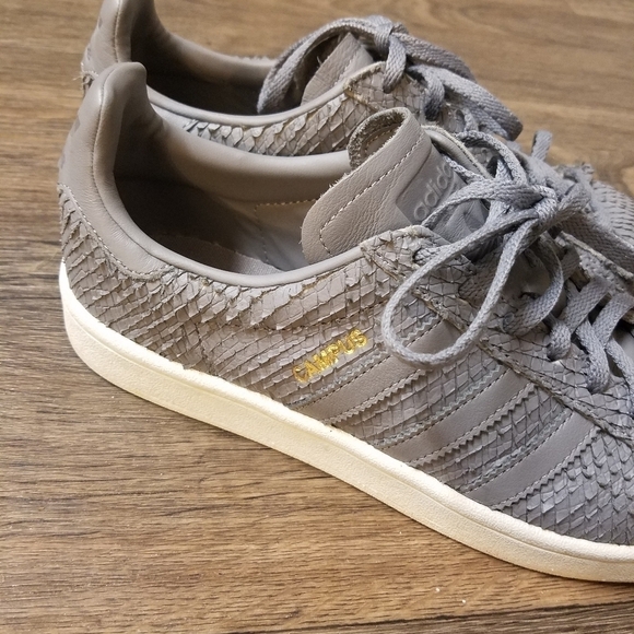 Adidas Campus snake scales grey sneakers size 8.5 - Picture 2 of 8
